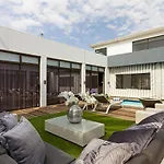 Ocean Breeze Sunset Beach - Cape Town