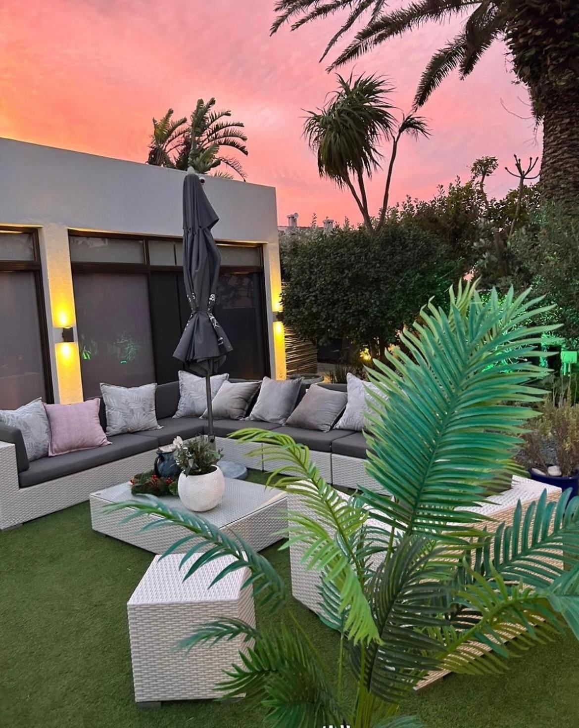 Ocean Breeze Sunset - *